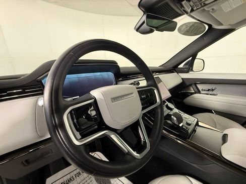 Used 2023 Land Rover Range Rover Sport SE image 10