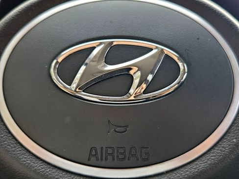 Used 2022 Hyundai Tucson SEL image 29