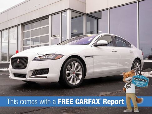 Used 2017 Jaguar XF Premium AWD/4WD image 3