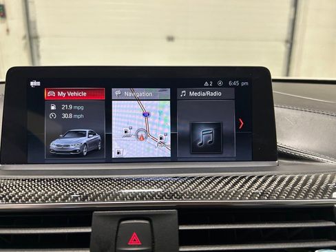 Used 2019 BMW M4 Coupe w/ Competition Package RWD image 16