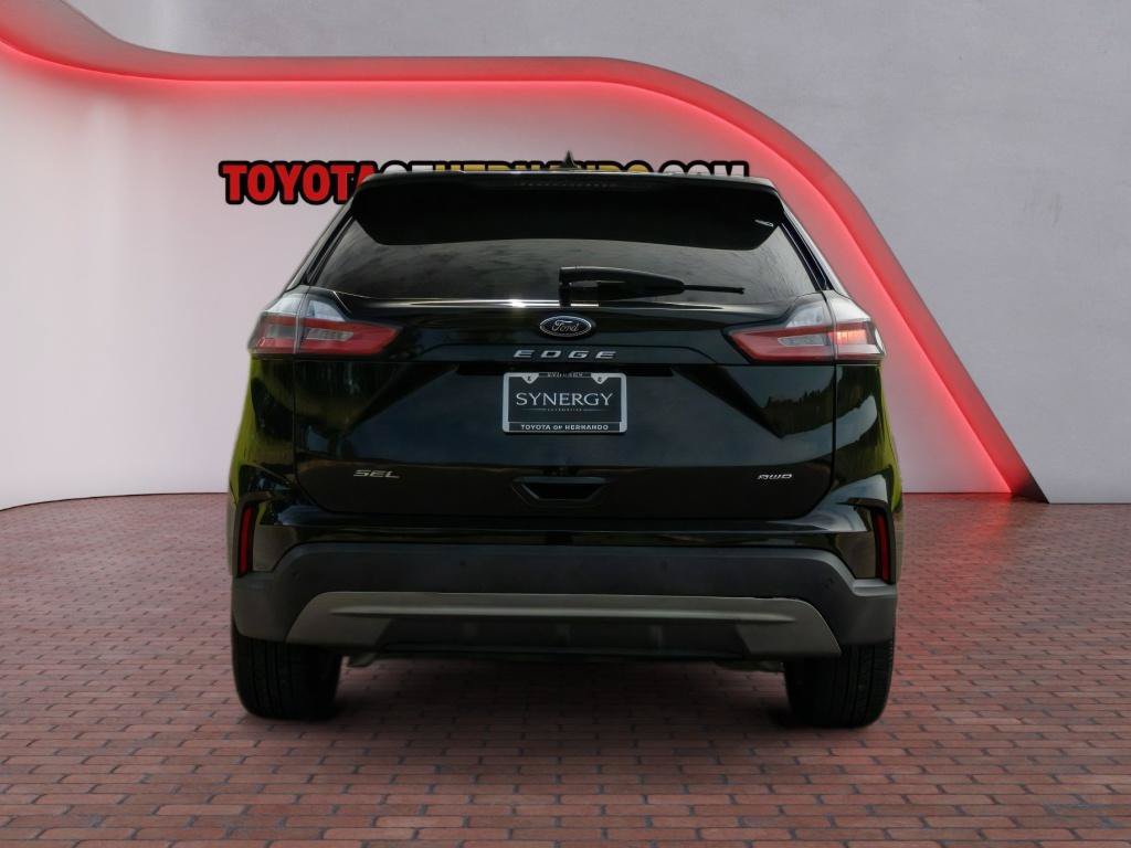 Used 2024 Ford Edge SEL AWD/4WD image 7