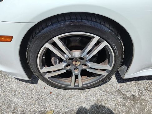 Used 2013 Porsche Panamera image 31