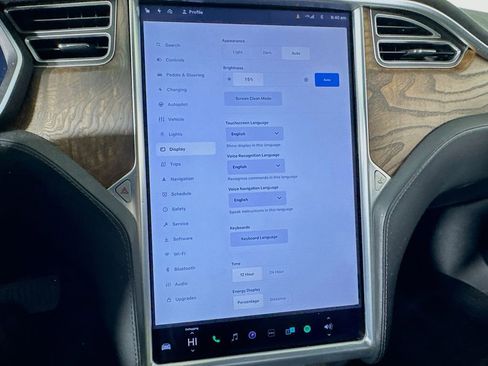 Used 2016 Tesla Model S 70D image 17