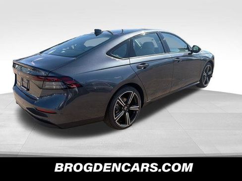 New 2026 Honda Accord SE image 3