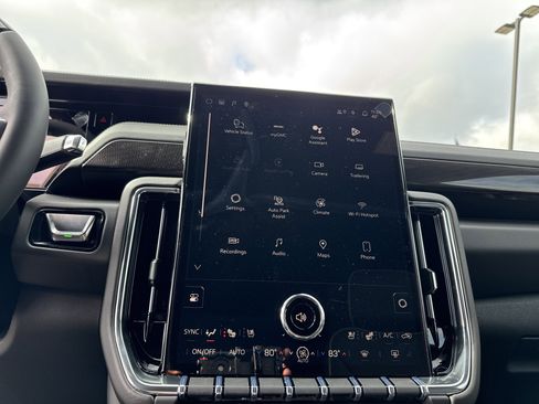 New 2026 GMC Yukon XL Elevation w/ Elevation Premium Package image 23