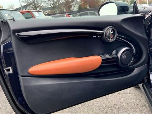 Used 2021 MINI Cooper S image 17