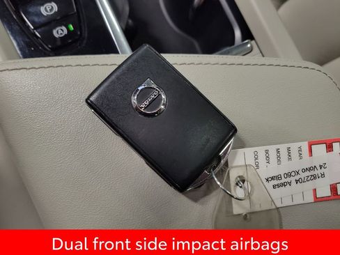 Used 2024 Volvo XC60 T8 Core image 16