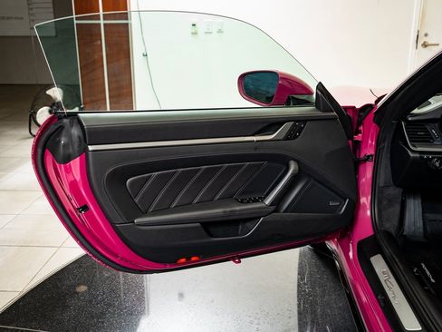 Certified 2024 Porsche 911 Carrera image 29