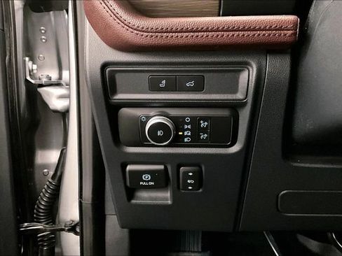 Used 2022 Ford Expedition Max Limited image 30