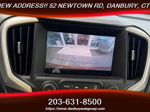 Used 2018 GMC Terrain SLE w/ Driver Convenience Package AWD/4WD image 23