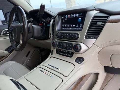 Used 2019 GMC Yukon Denali image 21