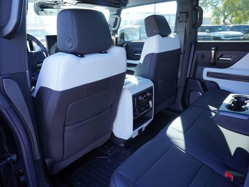 New 2025 GMC Hummer EV 3X AWD/4WD image 11