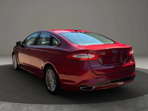 Used 2014 Ford Fusion SE w/ Equipment Group 202A FWD image 6
