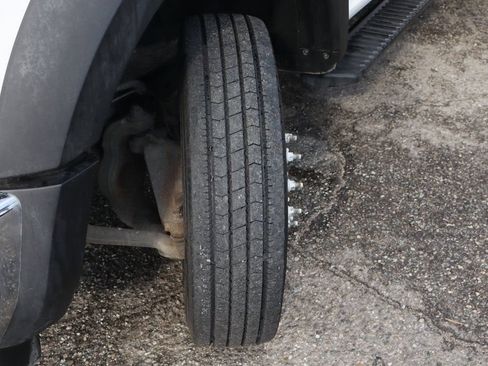Used 2019 Ford F550 2WD Regular Cab Super Duty image 41