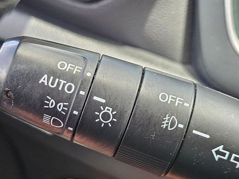 Used 2024 Honda Pilot EX-L image 11