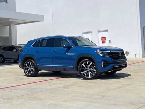 Used 2025 Volkswagen Atlas Cross Sport SEL Premium R-Line AWD/4WD image 7