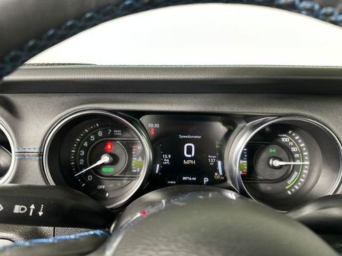 Used 2021 Jeep Wrangler Unlimited Rubicon 4xe w/ Cold Weather Group image 17