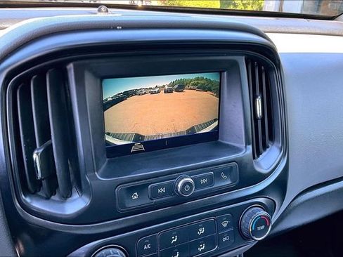 Used 2021 Chevrolet Colorado W/T RWD image 13