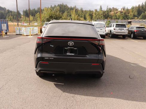 Used 2026 Toyota bZ AWD/4WD image 6