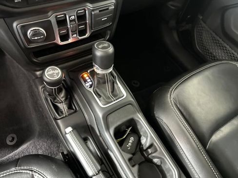 Used 2023 Jeep Wrangler Unlimited Sahara w/ Cold Weather Group image 20