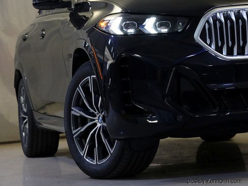 Used 2026 BMW X6 xDrive40i image 3