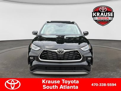 New 2026 Toyota Highlander Platinum