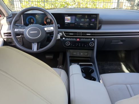 Used 2024 Hyundai Sonata SEL image 15