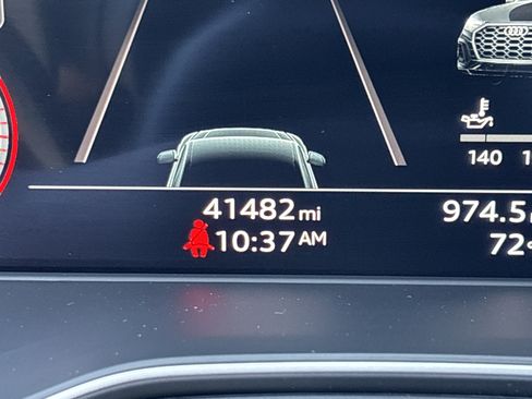 Used 2022 Audi Q5 Premium Plus image 30