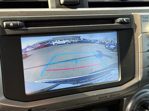 Used 2018 Toyota 4Runner SR5 image 22