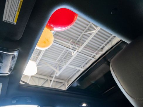 Used 2023 Cadillac XT5 Premium Luxury image 19