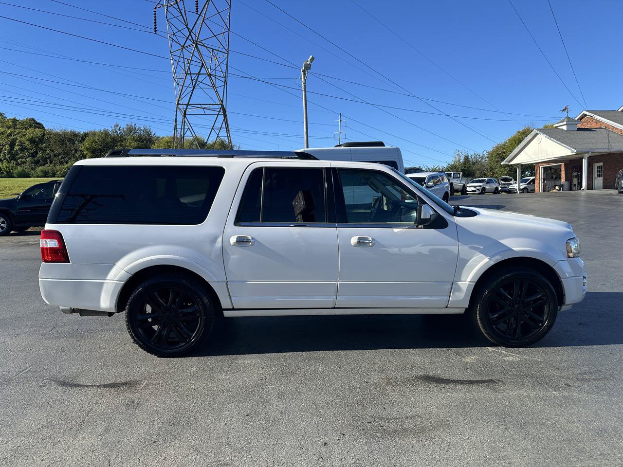 Used 2015 Ford Expedition EL Limited w/ Equipment Group 301A AWD/4WD image 5