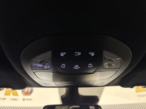 New 2026 Chrysler Pacifica Select AWD/4WD image 45