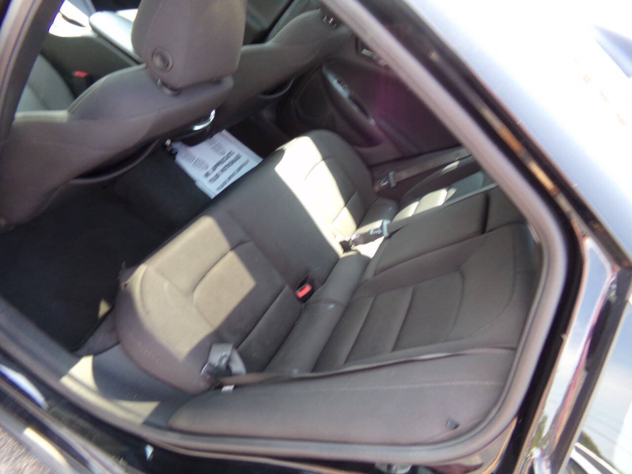 Used 2021 Chevrolet Malibu LT w/ Midnight Edition FWD image 14