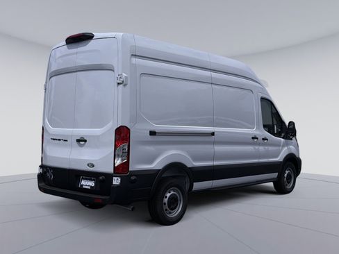 New 2026 Ford Transit 250 148 High Roof RWD image 7