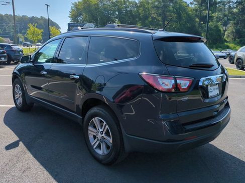 Used 2015 Chevrolet Traverse LT FWD image 6