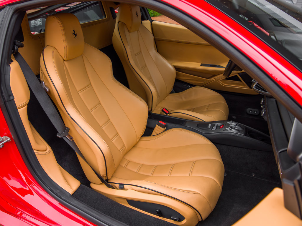 Certified 2013 Ferrari 458 Italia Coupe RWD image 27
