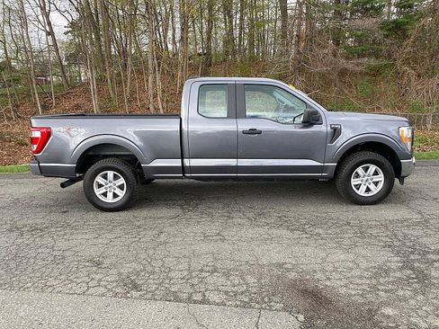 Used 2022 Ford F150 XL w/ Equipment Group 101A High AWD/4WD image 5