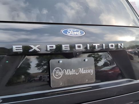 Used 2025 Ford Expedition Max Active RWD image 30