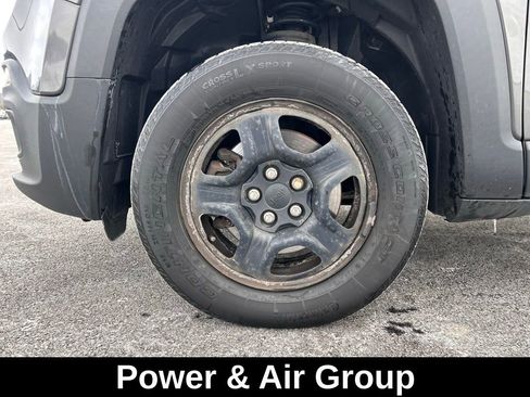 Used 2018 Jeep Renegade Sport w/ Power & Air Group image 13
