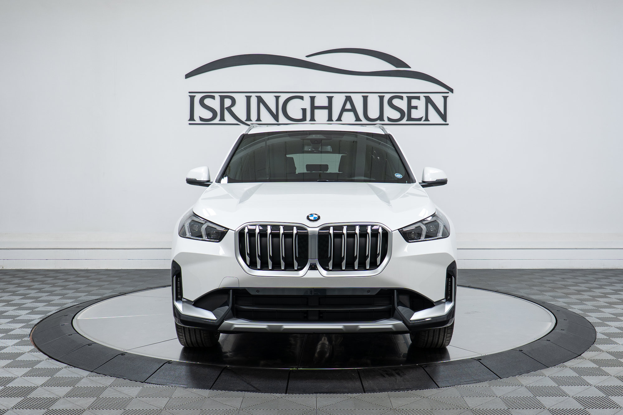 Used 2026 BMW X1 xDrive28i w/ Technology Package AWD/4WD image 2