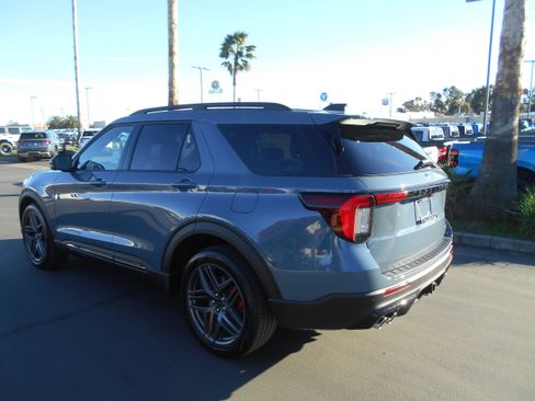 New 2026 Ford Explorer ST w/ Sun And Sound Package image 34