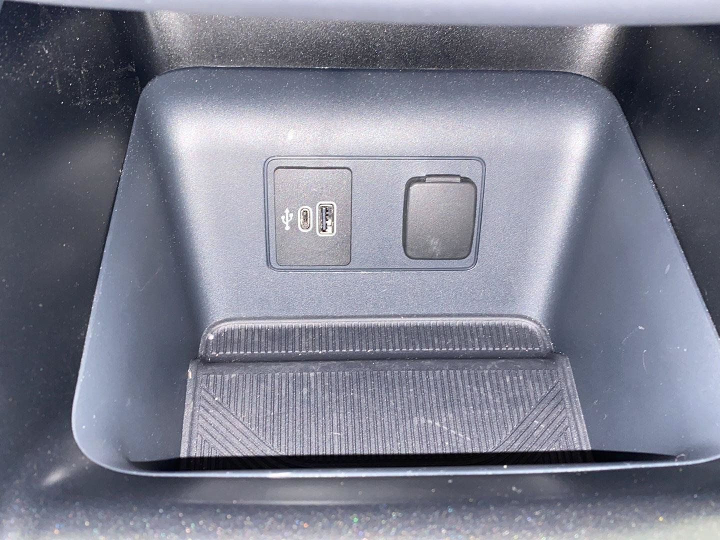 Used 2026 Ford Explorer ST-Line AWD/4WD image 13