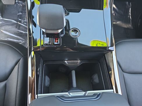 Certified 2025 Land Rover Range Rover Sport S image 26