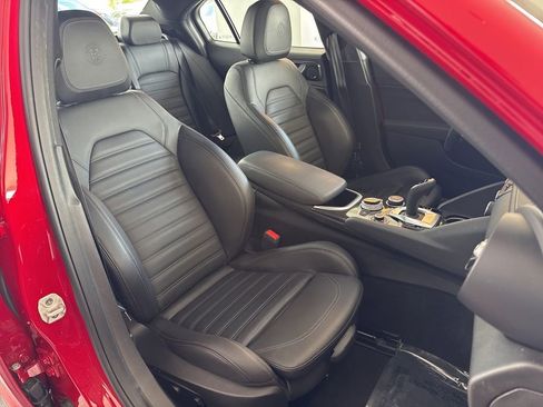 Used 2022 Alfa Romeo Giulia Quadrifoglio w/ Active Assist Plus Package image 20