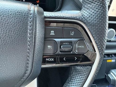 Used 2024 Toyota Tundra Limited image 20