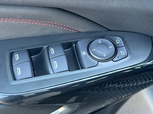 Used 2026 Chevrolet Trax RS w/ Driver Confidence Package FWD image 14