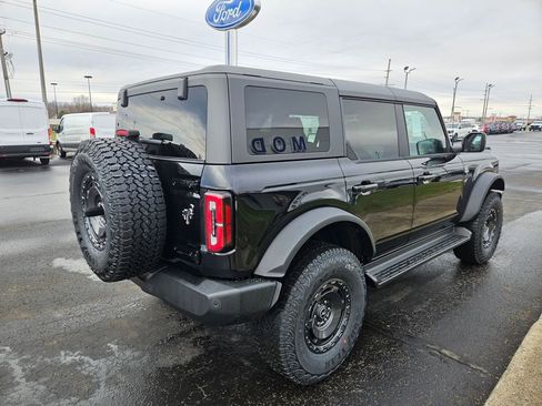 New 2025 Ford Bronco Outer Banks w/ Sasquatch Package image 7