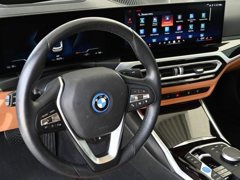Used 2024 BMW i4 eDrive40 w/ Premium Package RWD image 14