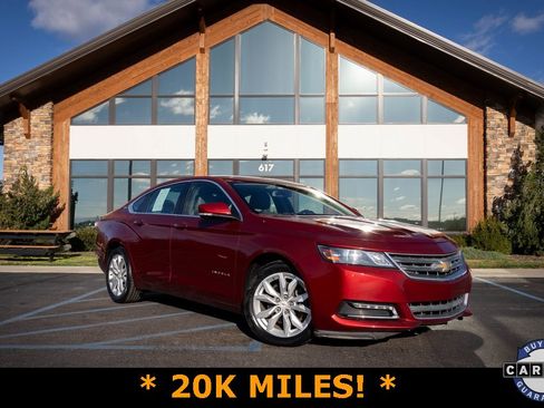 Used 2018 Chevrolet Impala LT w/ LT Convenience Package image 1