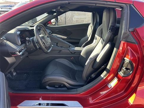 Used 2023 Chevrolet Corvette Stingray Convertible w/ Battery Protection Package image 17